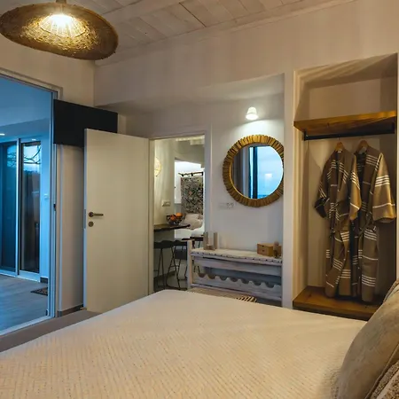 Nyaraló Theasea Luxury Retreat Arhángelosz
