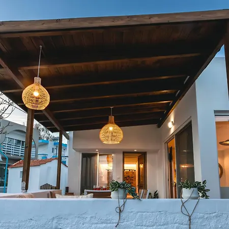 בית נופש Theasea Luxury Retreat