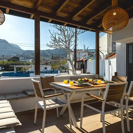 בית נופש Theasea Luxury Retreat ארכאנגלוס
